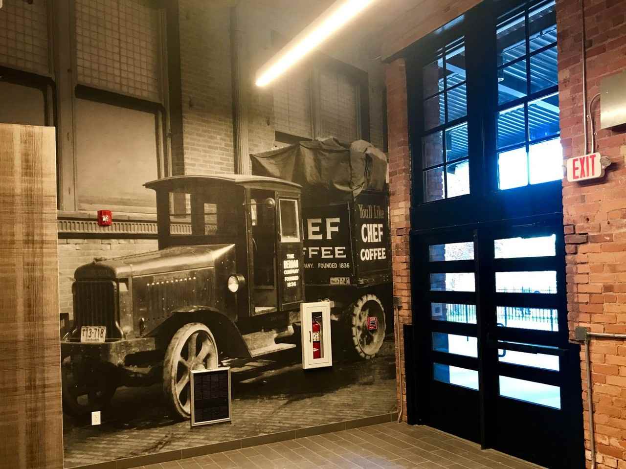 The Berdan - Photo 4 of 50