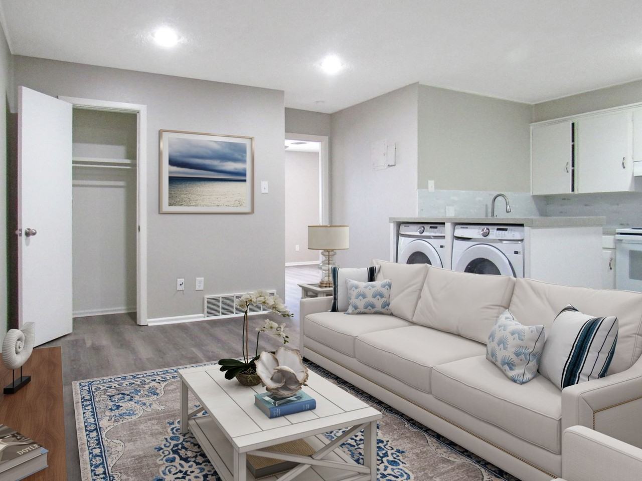 Courtyards on the Park - Photo 2 of 50