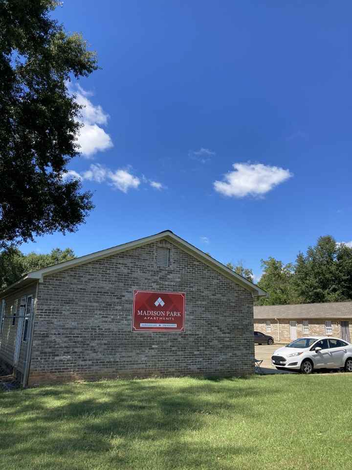 414 Madison Avenue - Photo 3 of 6