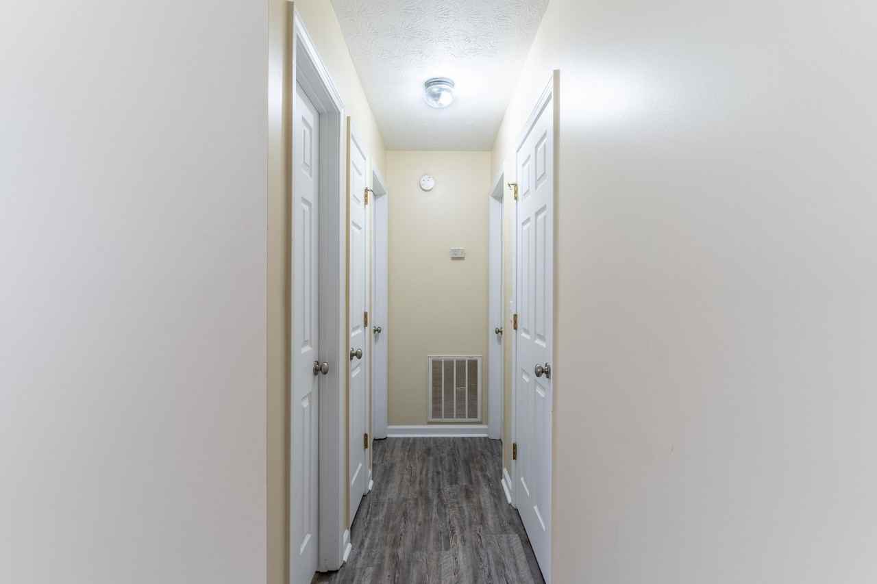 414 Madison Avenue - Photo 5 of 6