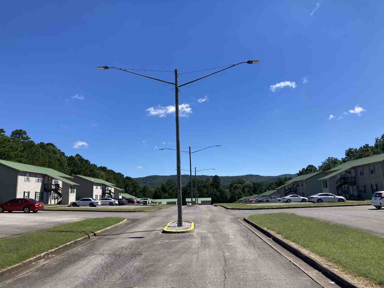 1595 Church Ave SE - Photo 4 of 36