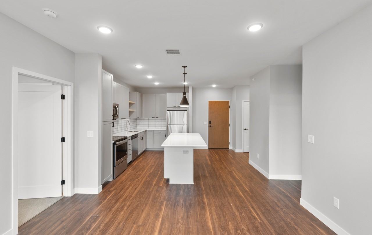 Uptown & Main - Photo 6 of 50