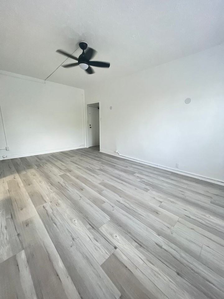 160 S. Gramercy Pl. - Photo 2 of 40