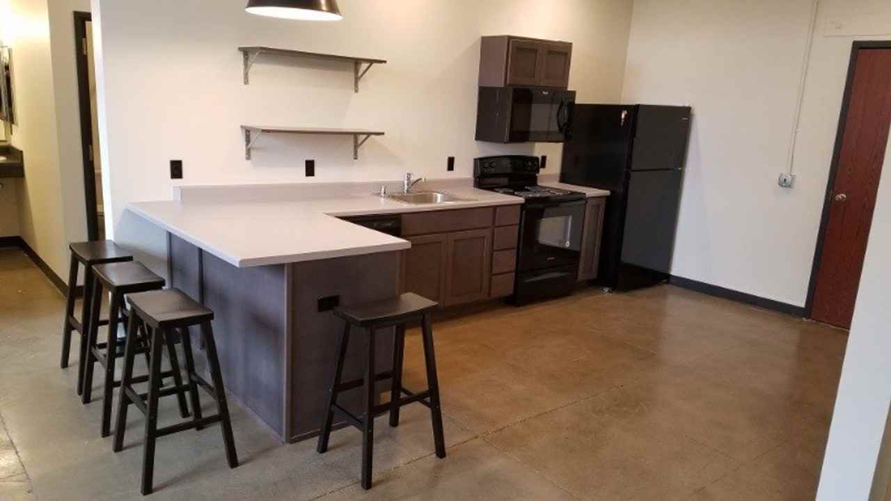 520 Fourth Street - Photo 4 of 16