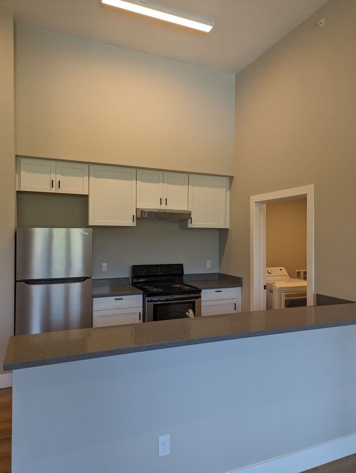 514 McKinley Ave - Photo 2 of 34