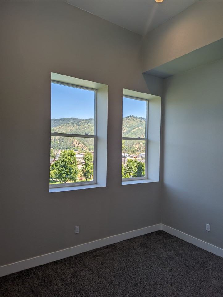 514 McKinley Ave - Photo 7 of 34