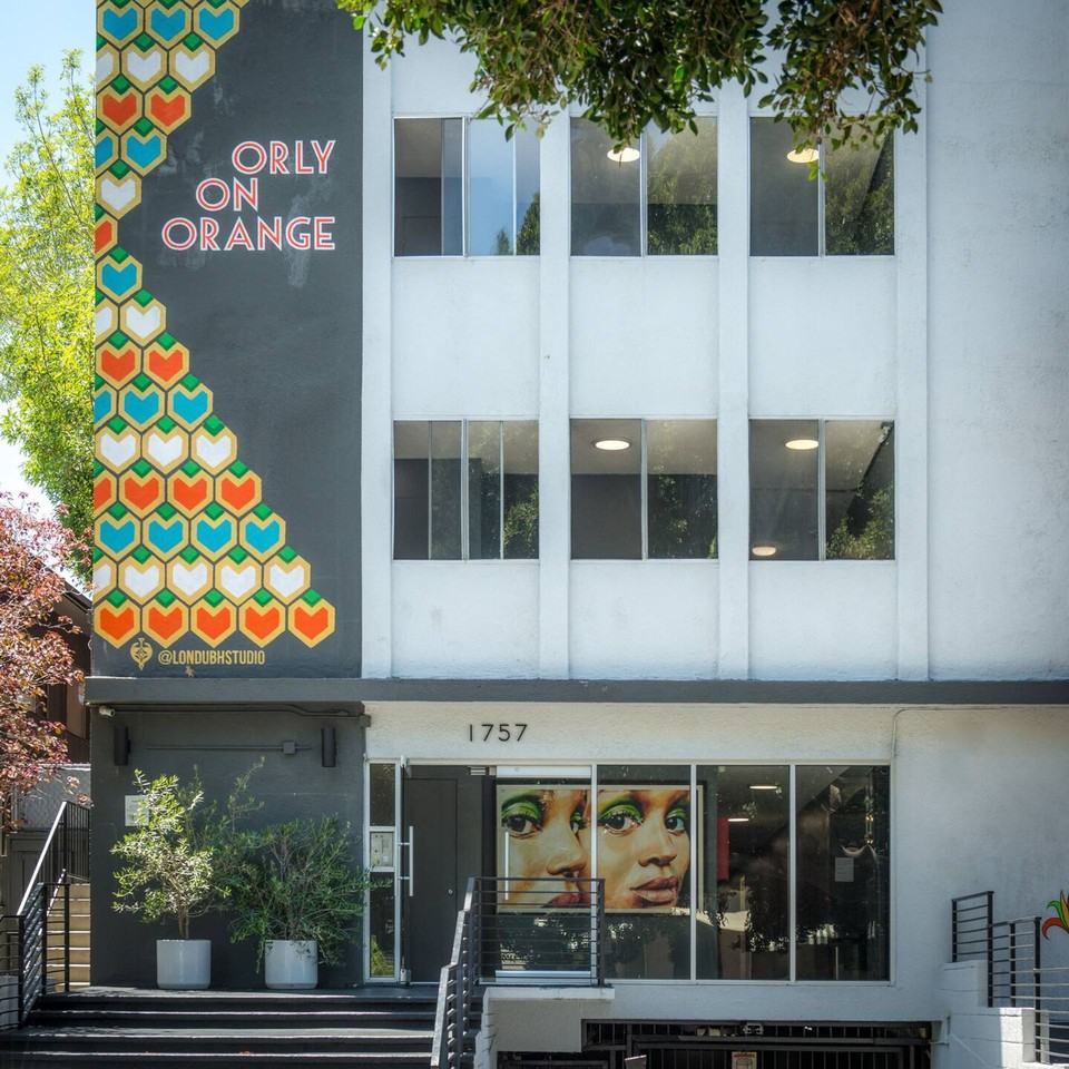 The Orly on Orange - Photo 5 of 50