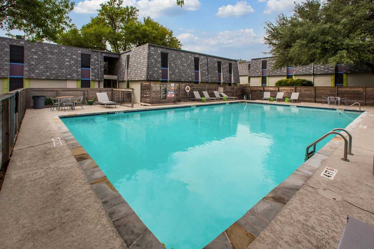 Polaris on the Park - Photo 5 of 50