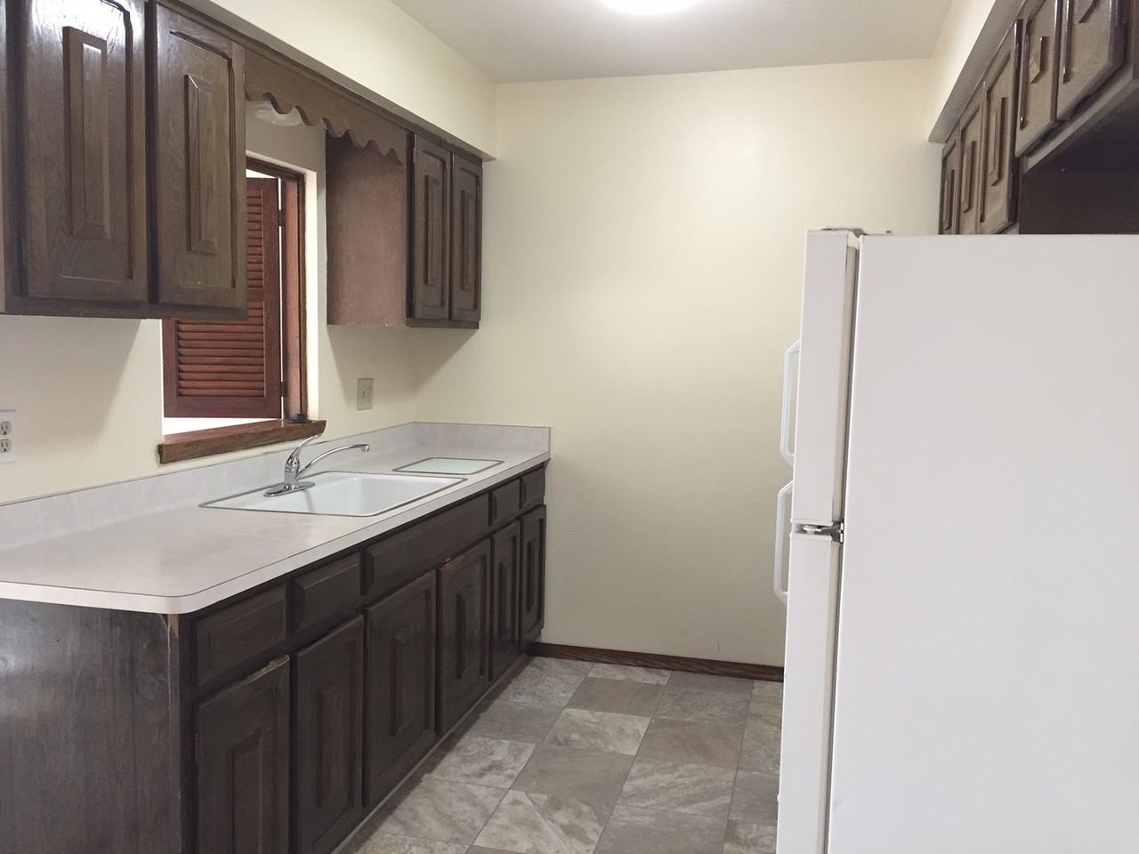 Barrington - Photo 2 of 10