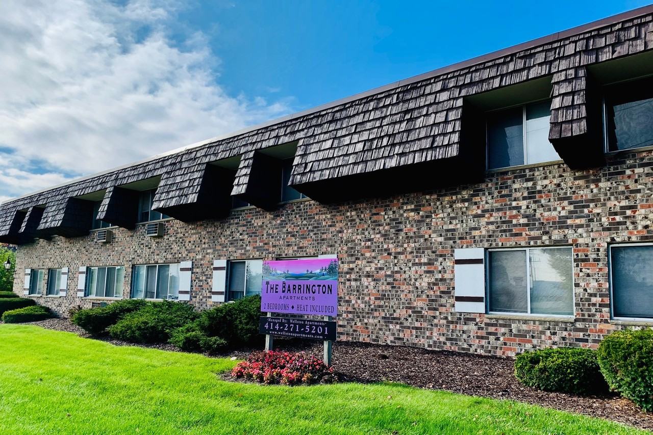 Barrington - Photo 6 of 10