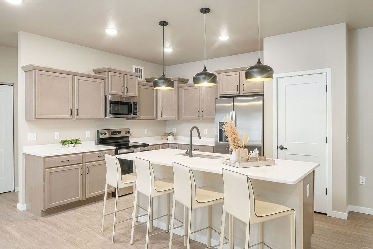 Farmstead Apartments - Photo 7 of 50