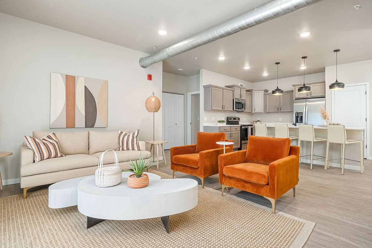 Farmstead Apartments - Photo 6 of 50