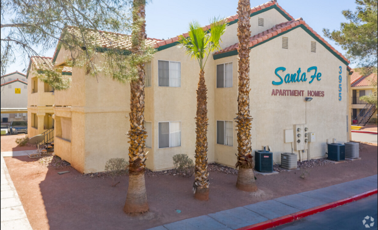 SANTA FE APARTMENTS - Photo 3 of 8