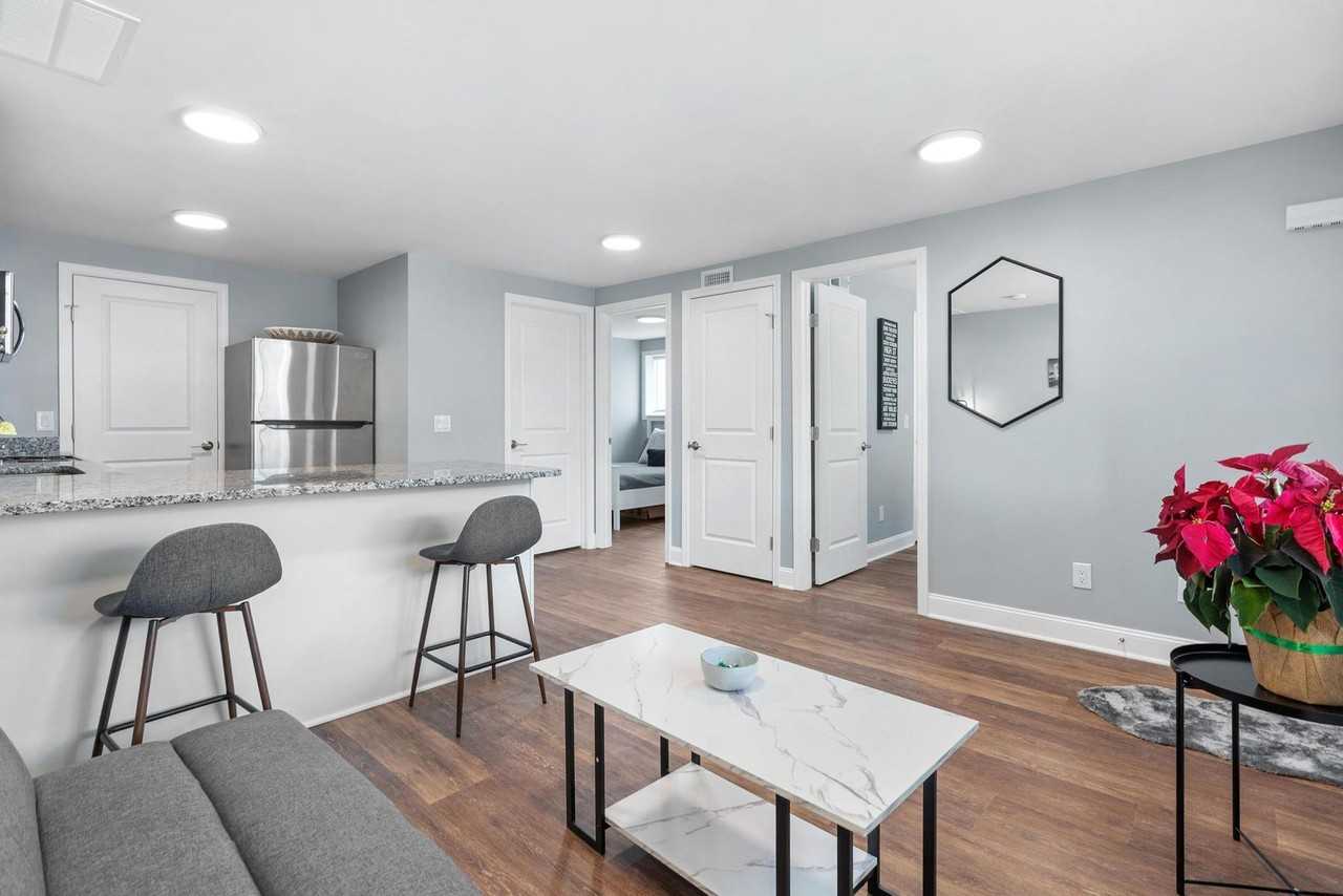 567 Riverview Dr - Photo 7 of 44