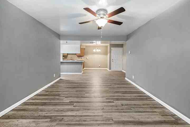 Seville Apartments. A Beautiful apartments is waiting for you to make it a Home. Great Specials Today! - Photo 5 of 20