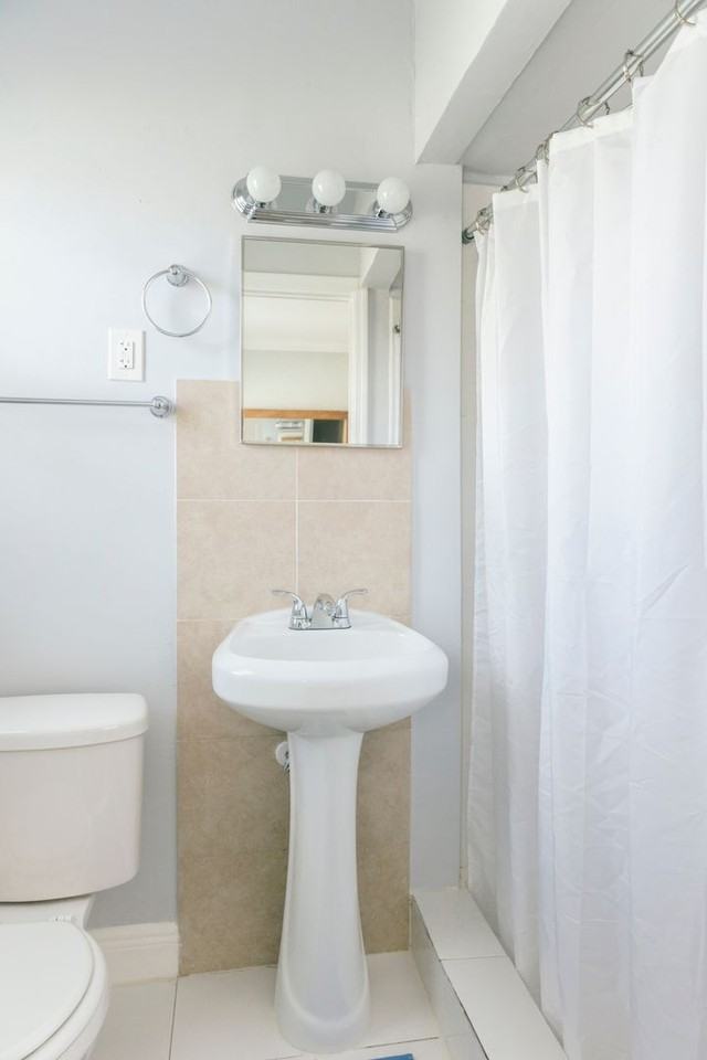 The Palm Beach Flamingo - Photo 5 of 12