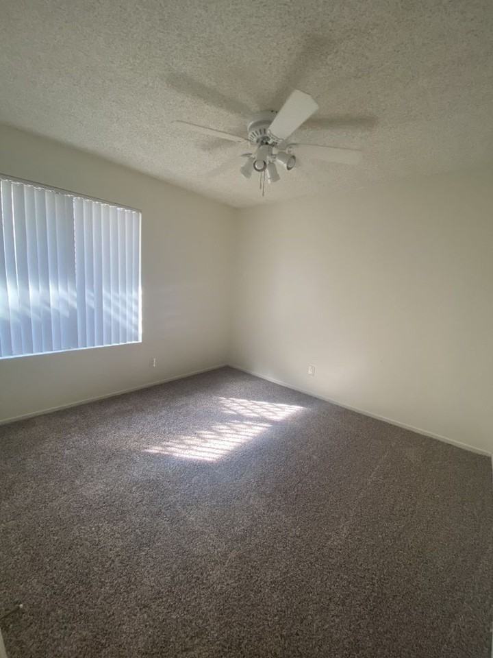 Shadow Ridge Apartments - Photo 7 of 50