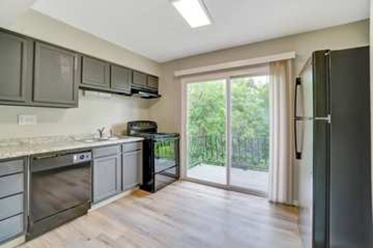 Norse Landing Apartments - Photo 3 of 21