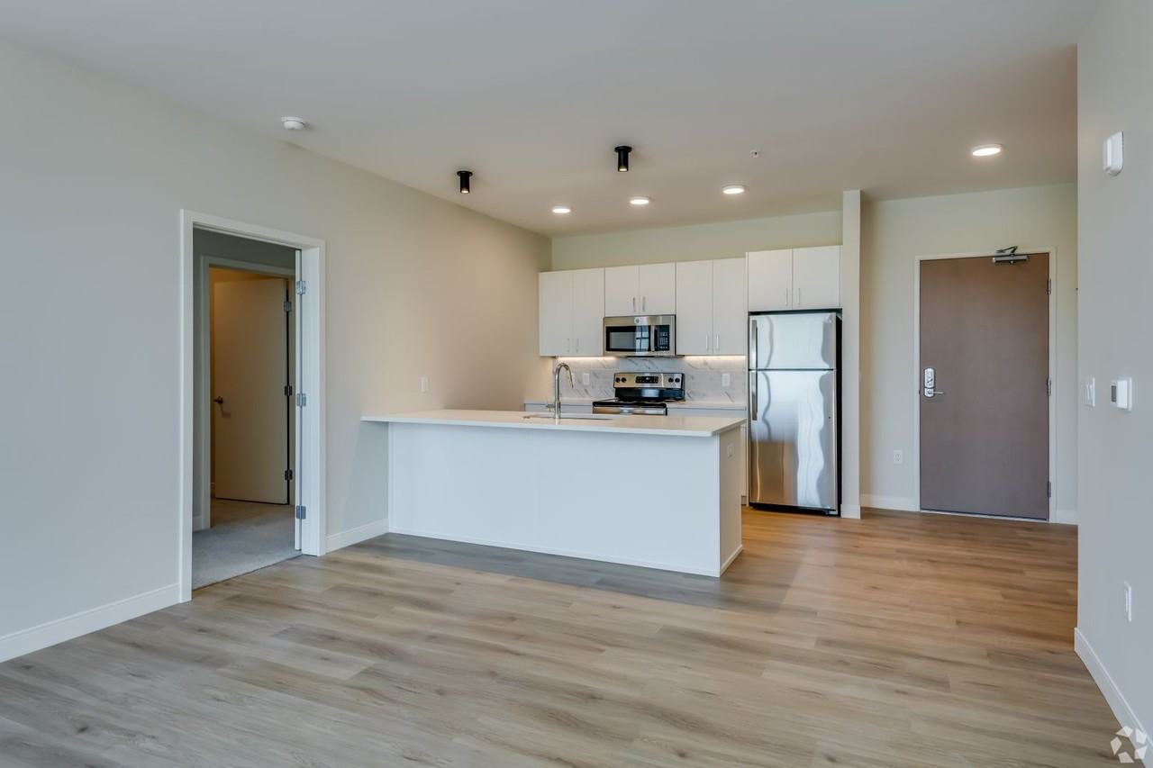 North End - Photo 2 of 25