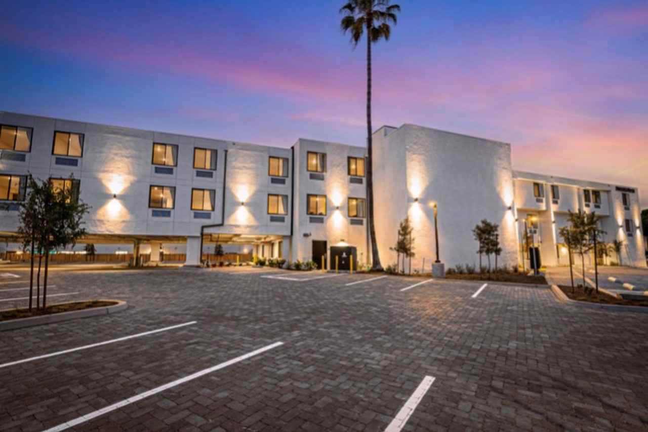 STARLING PLACE APARTMENTS: BRAND NEW STUDIOS & 1 BEDROOMS - Photo 3 of 50