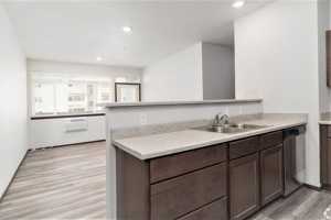 featured image of 910 S Carnahan Rd