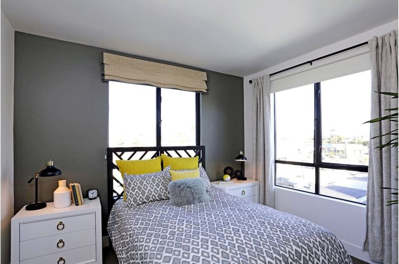 Del Oro On Broadway - Photo 4 of 50