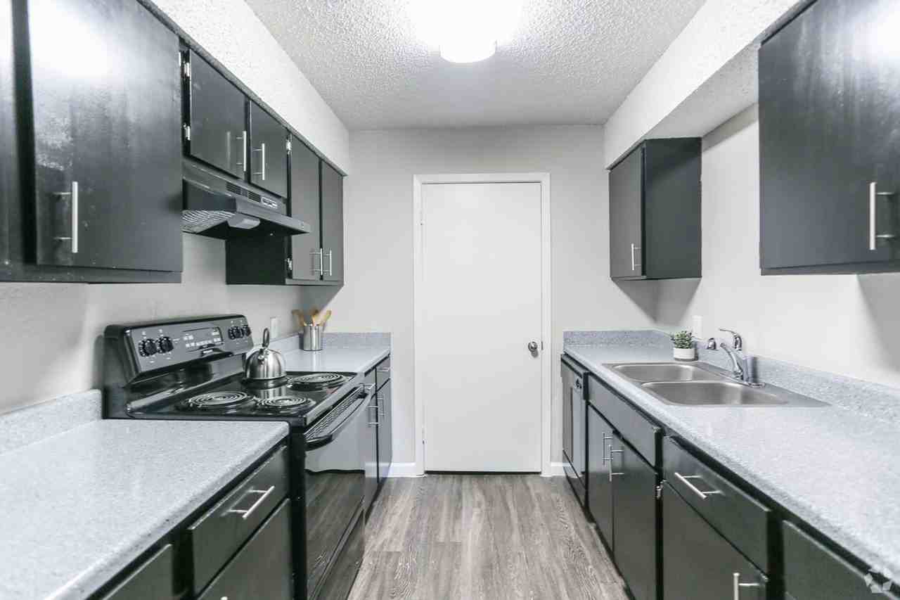 Florencia Villa - Photo 2 of 9