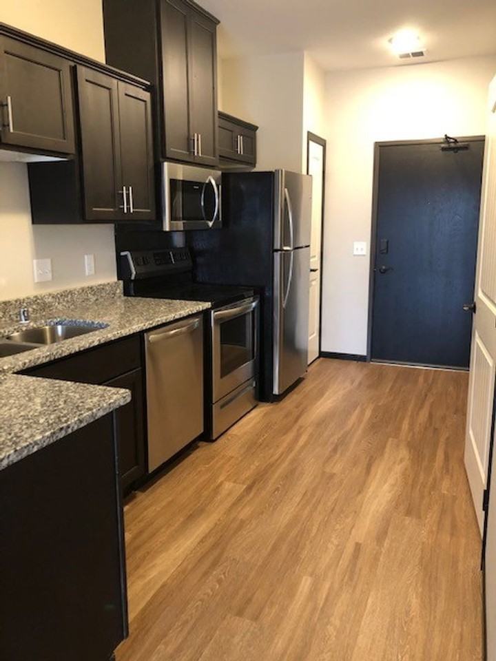 Park Place Apartments - Photo 4 of 19