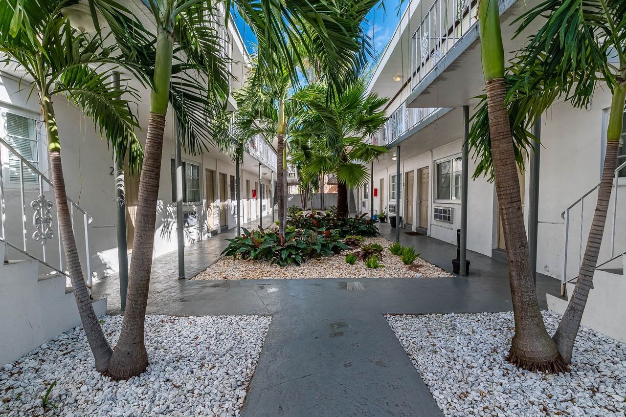 Rue Vendome - Photo 3 of 10