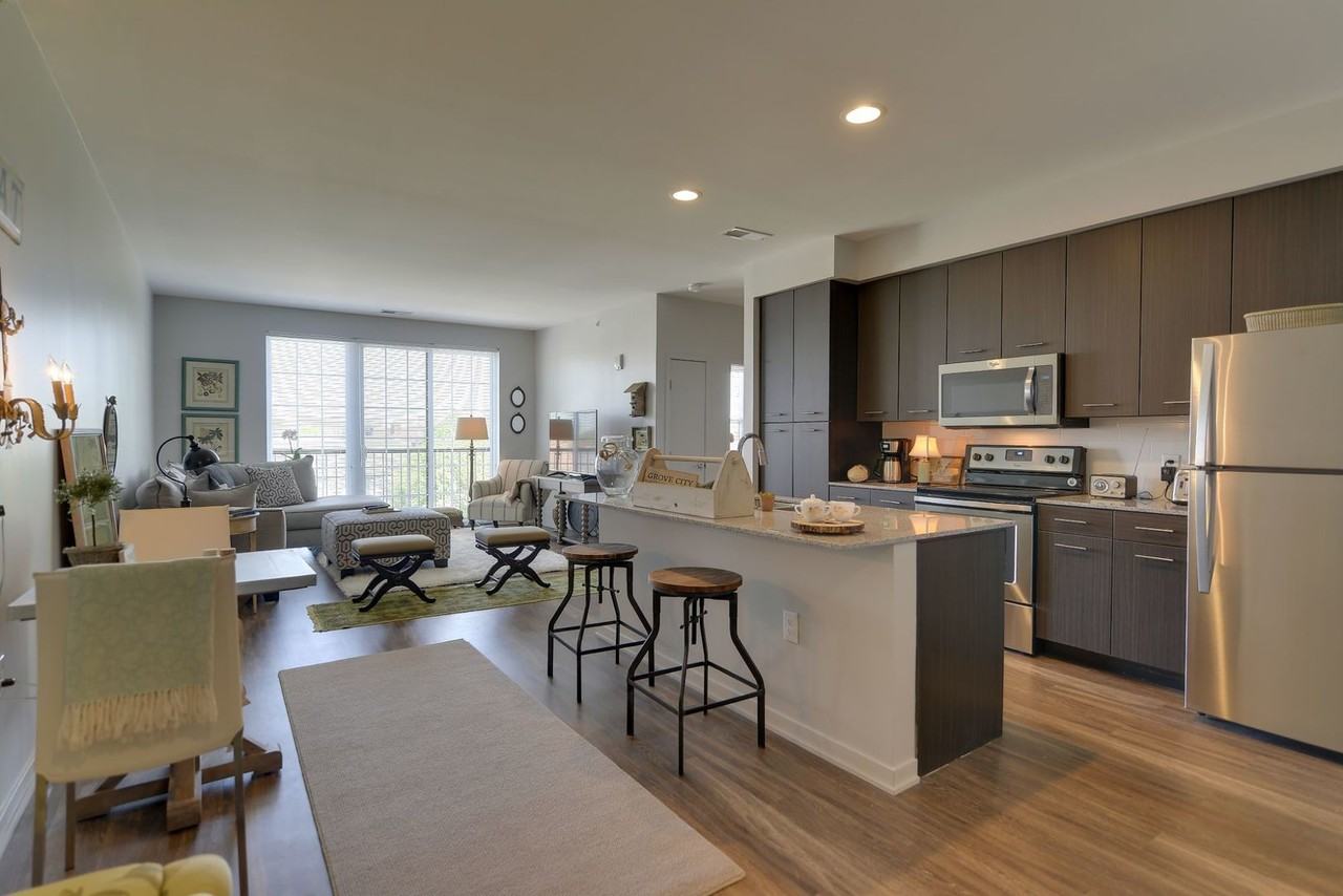 Broadway Station Apartments - Photo 2 of 50