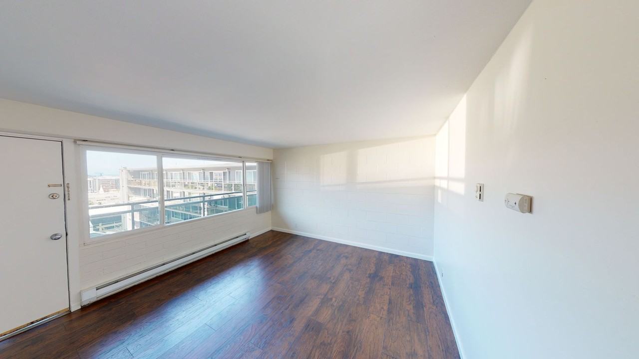 SPECIAL OFFER Second Month FREE RENT! Viewmont Apartments 219