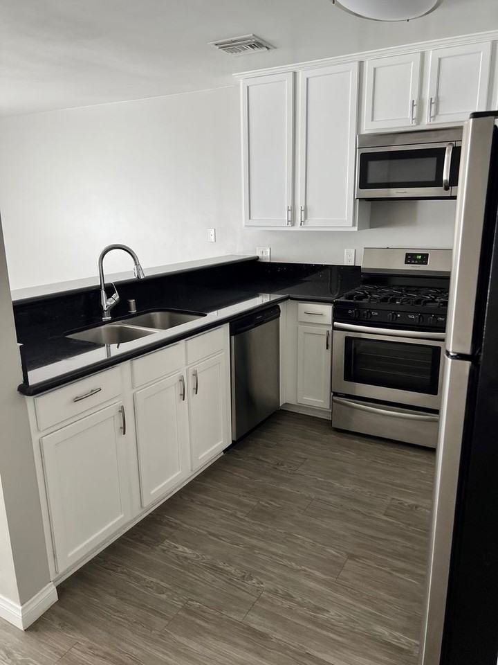 Terra Apartments - Photo 6 of 13