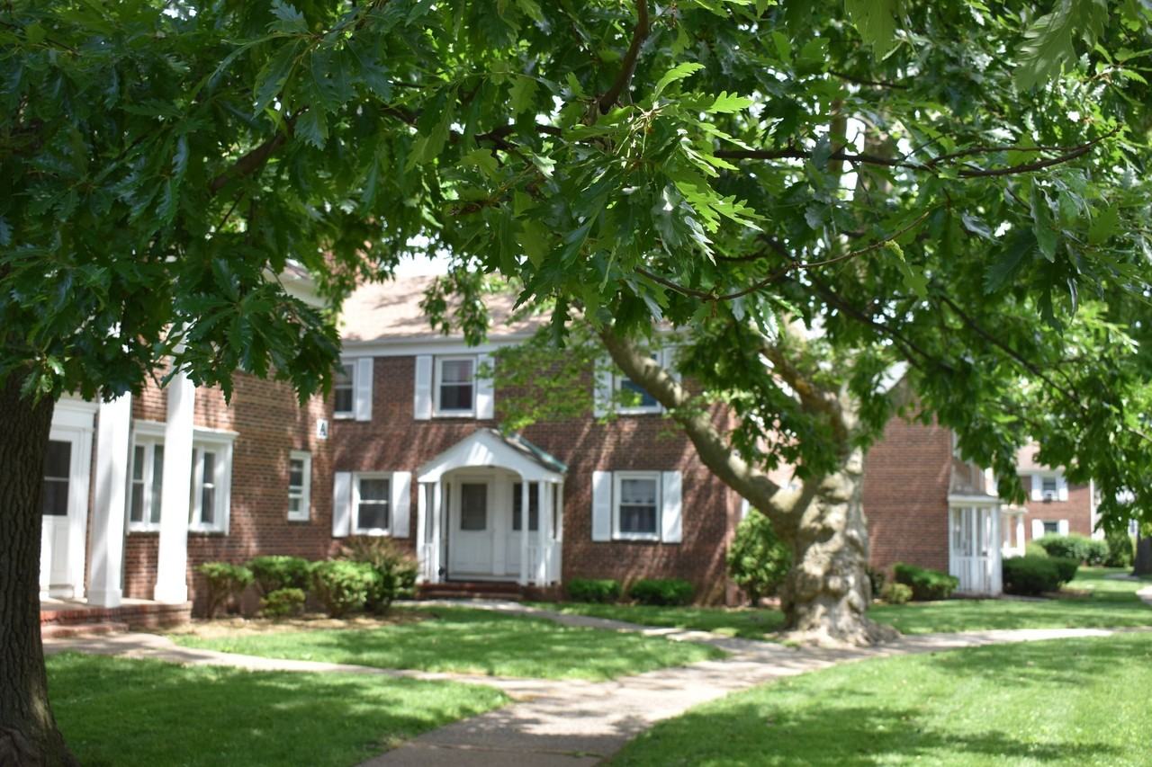 Blair Beacon Apartment Homes - Photo 3 of 22