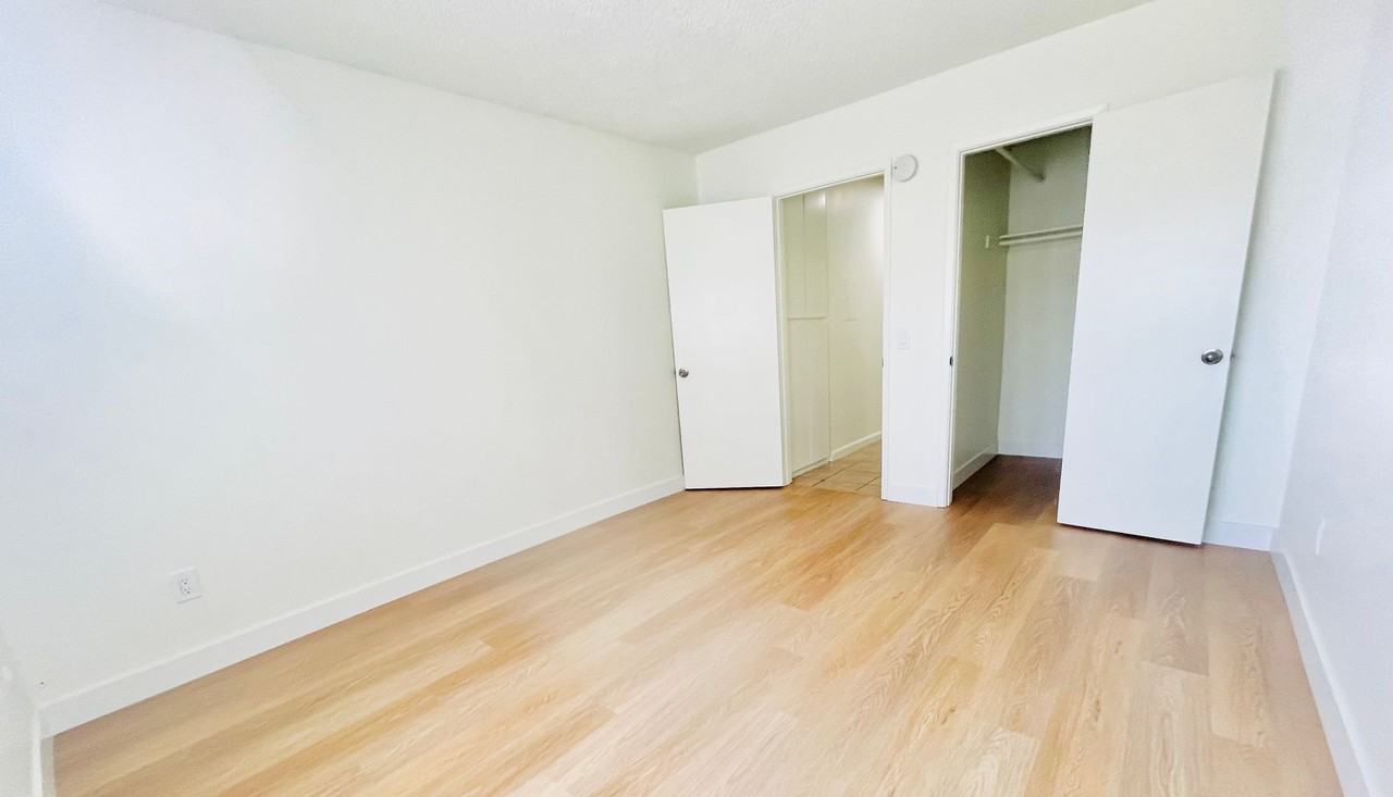 Huge Downstairs 1Bd/1Ba. Private Garage and Patio TEXT (714)710 - Photo 6 of 12