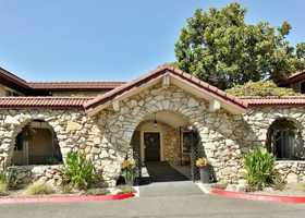 featured image of 6320 Sw Lombard Ave