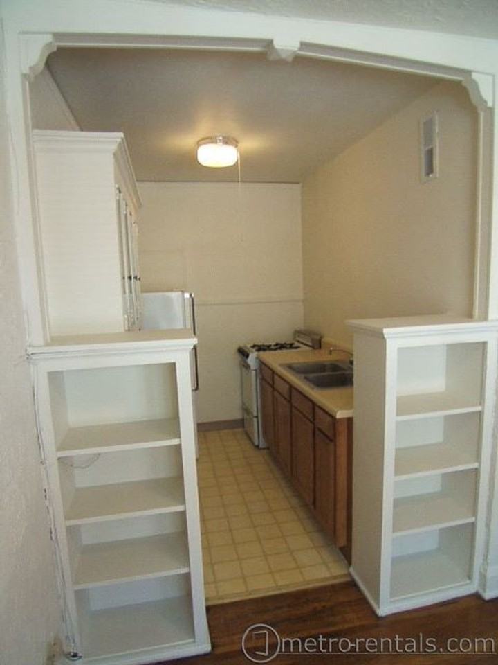 1544 E. Broad St. - Photo 3 of 30