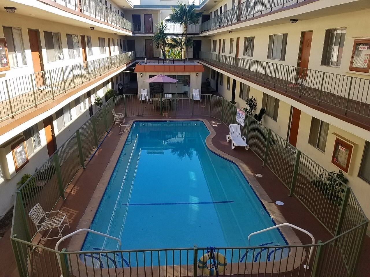 ANZA 1 (Wellington Apts) - Photo 3 of 6