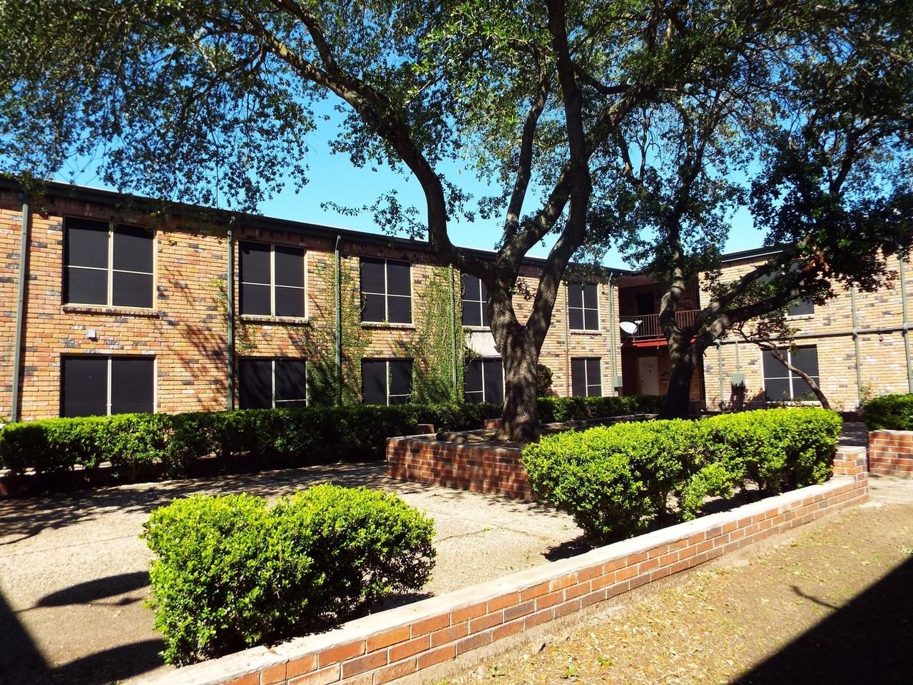 Gia 3 at Bellaire - Photo 6 of 50