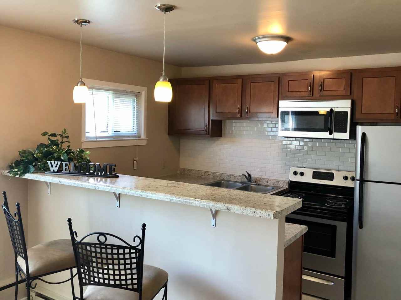 Maple Court - Photo 2 of 29