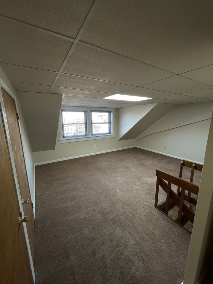 St. Agnes Apartments - Photo 4 of 34