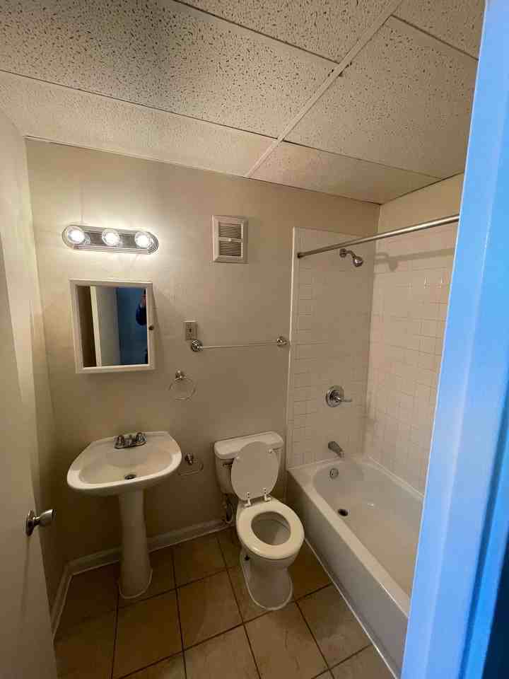 St. Agnes Apartments 1350 N Meridian St, Indianapolis, IN 46202 Zumper