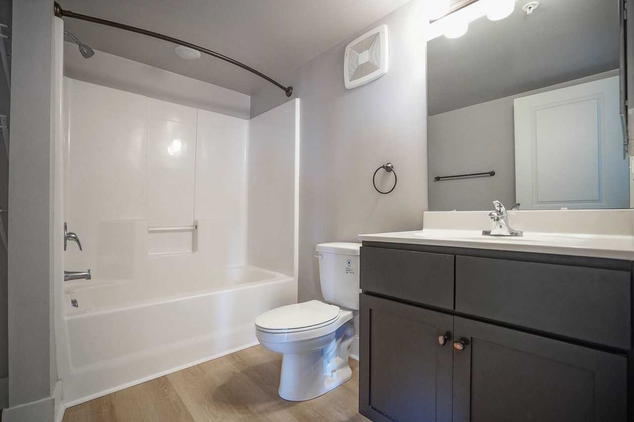 The View at Hotel Concord - Photo 6 of 44