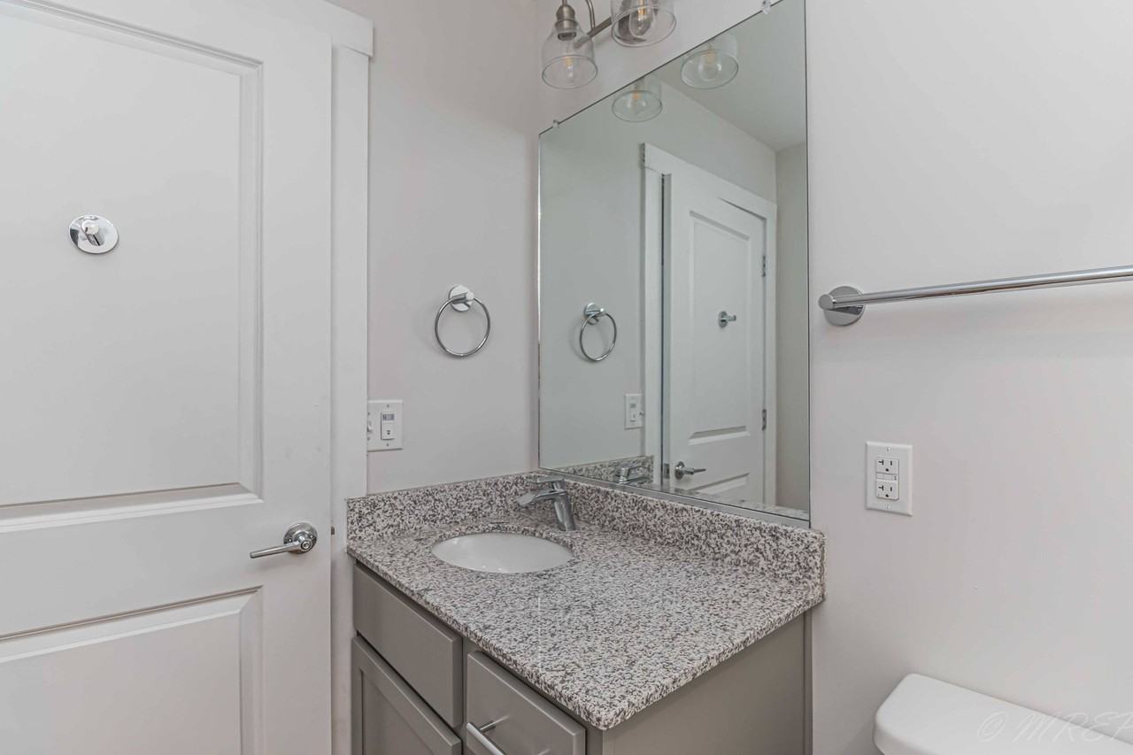 The View at Wayne National - Photo 4 of 50