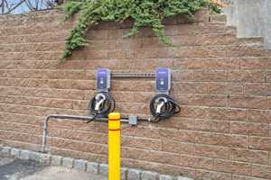 featured image of 70 Hill St