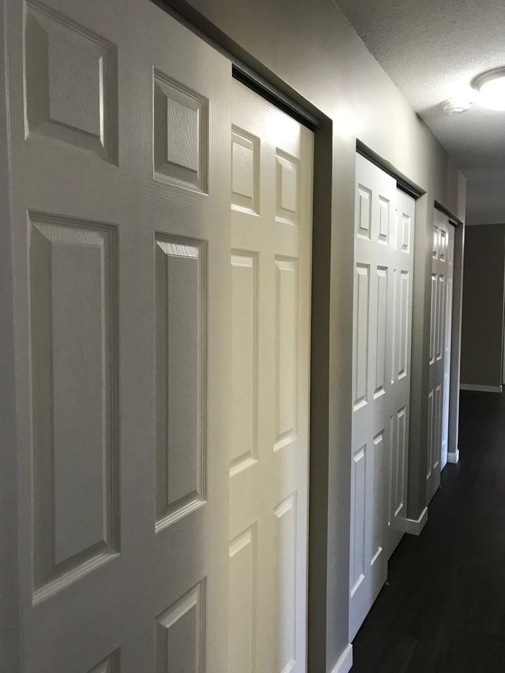 Apartments on 6th Ave - Photo 5 of 30