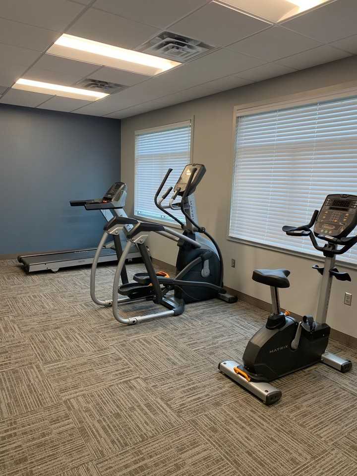 Apartments on 6th Ave - Photo 7 of 30