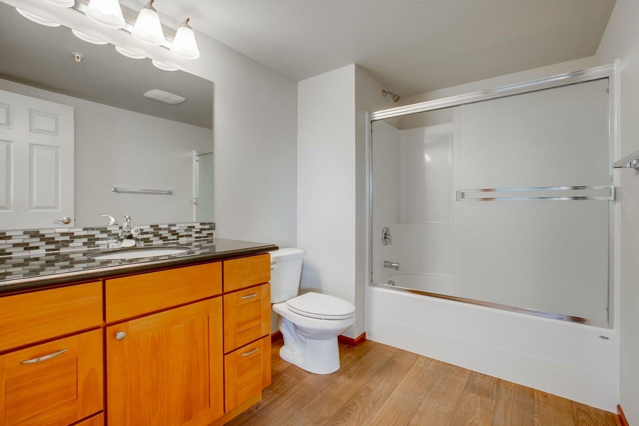 Willy Flats - Photo 5 of 13