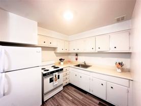 Karen Court Apartments - Photo 1 of 1