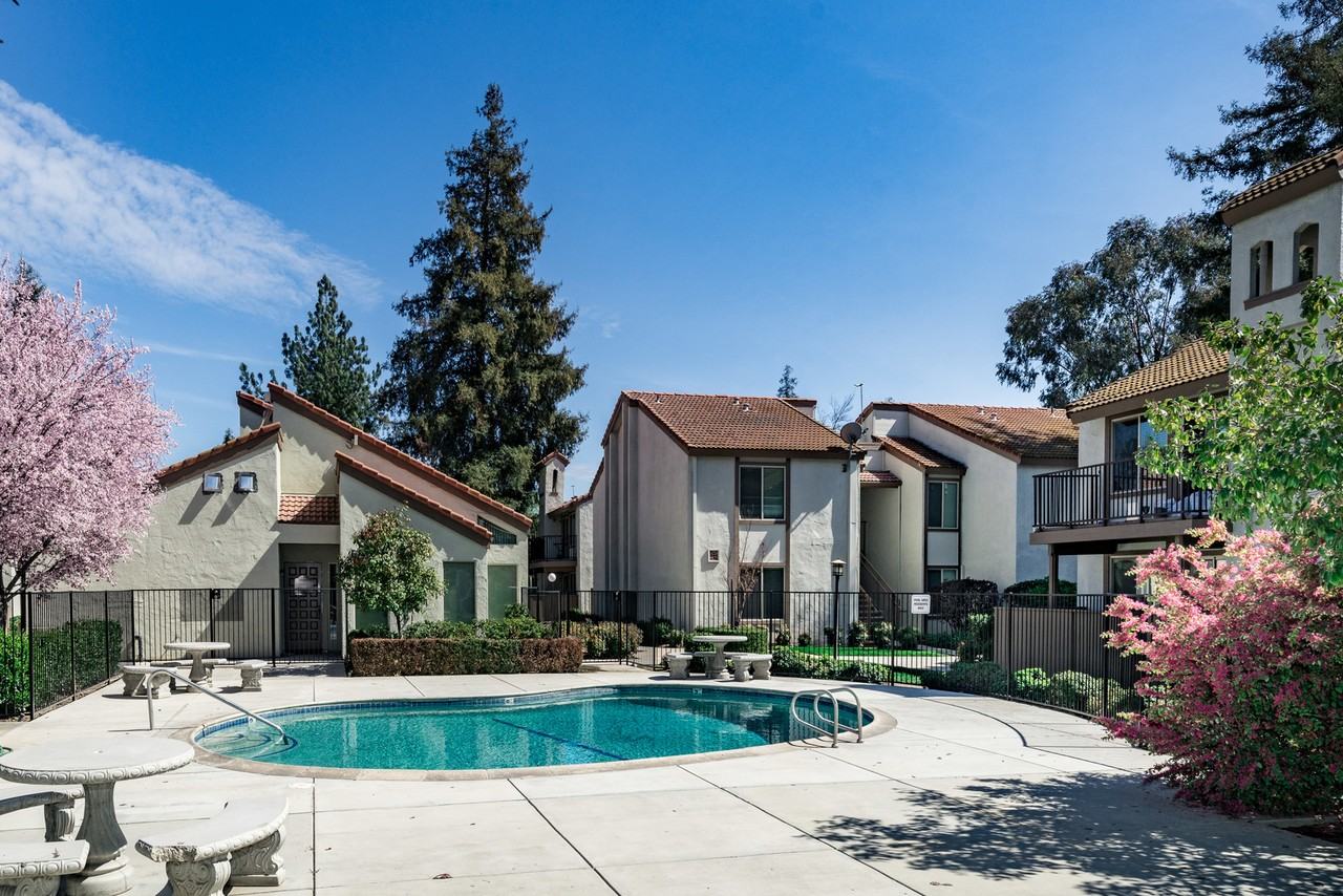 Cedar Springs Apartments 4835 N Cedar Ave, Fresno, CA 93726 Zumper