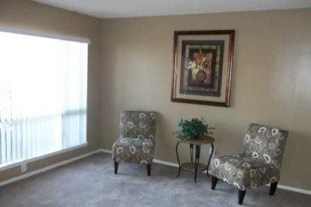 Autumn Glen Apartments - Photo 4 of 24